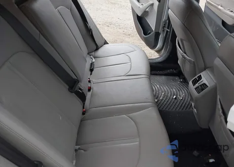 2015 Hyundai Sonata Limited из США, поврежденный, VIN 5NPE34AF9FH028446